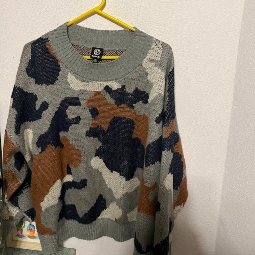 Bobeau 2x camo sweater